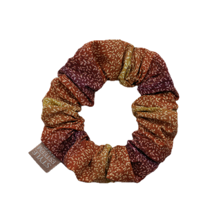 cotton scrunchie, 100% cotton scrunchie, blissy scrunchies, blissy silk scrunchies, made by taylah rose, xxl and co, christmas scrunchie, scrunchie hair ties, scrunchies for hair