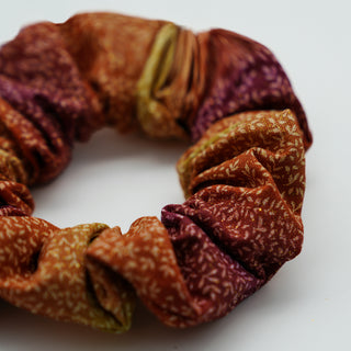 cotton scrunchie, 100% cotton scrunchie, blissy scrunchies, blissy silk scrunchies, made by taylah rose, xxl and co, christmas scrunchie, scrunchie hair ties, scrunchies for hair