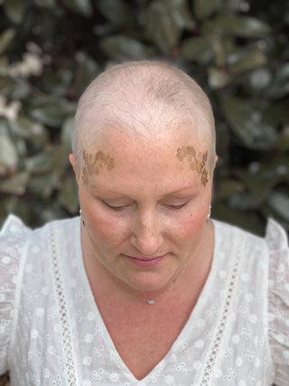 henna crown for chemo patients, henna near me, henna designs, easy henna designs, henna at home, chemotherapy hair loss, chemotherapy patient, cancer patient, fashionable head coverings for cancer patients