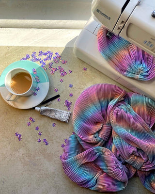 Iridescent Periwinkle Flower Metallic Designer Turban