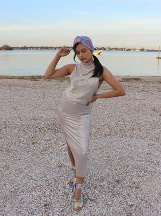 Iridescent Periwinkle Flower Metallic Designer Turban